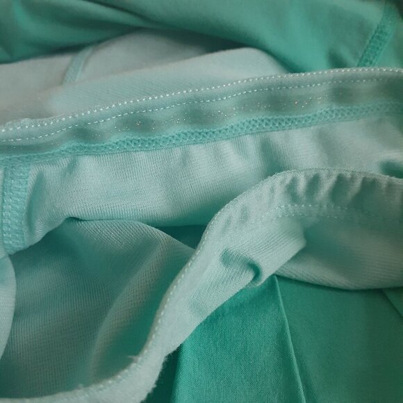 Lululemon Women's Size 2 Aqua Green Coolmax Inner Drawstring Athletic Skort - Picture 9 of 13